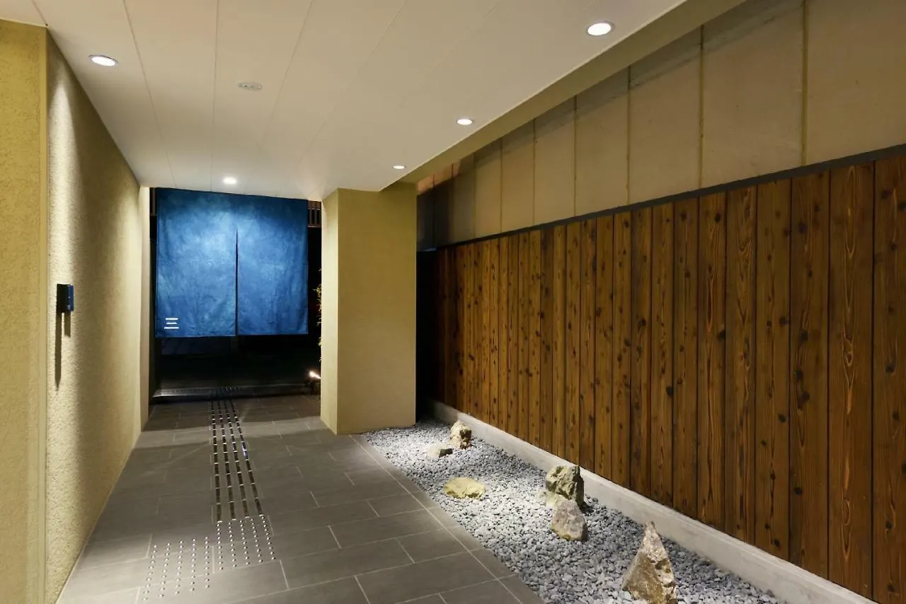 Kyoto Machiyado Shijokarasuma Hotel